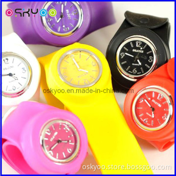 Fashion and Personalized Silicone Slap Watch Bracelet (P6700)